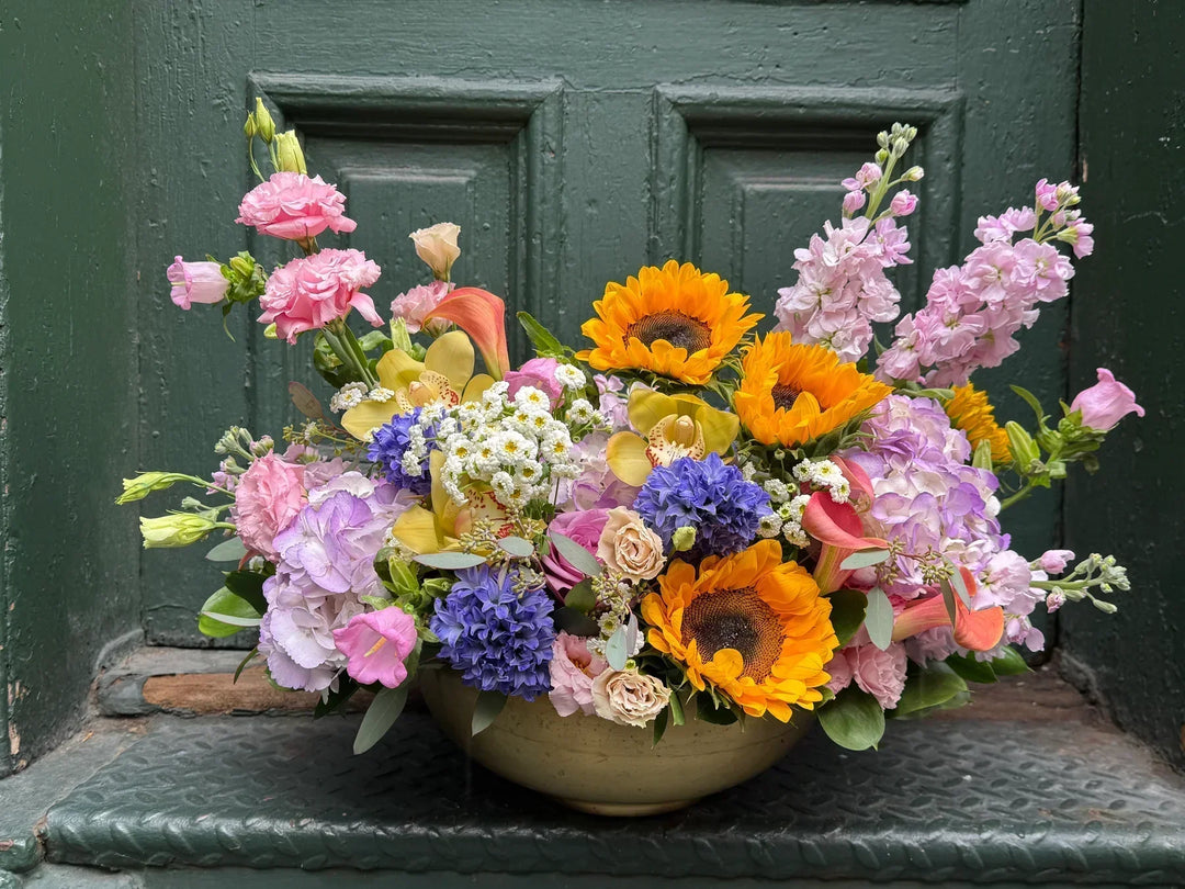 Summer in New York: Flowers for Rooftop Dinners, Park Picnics & Brownstone Living